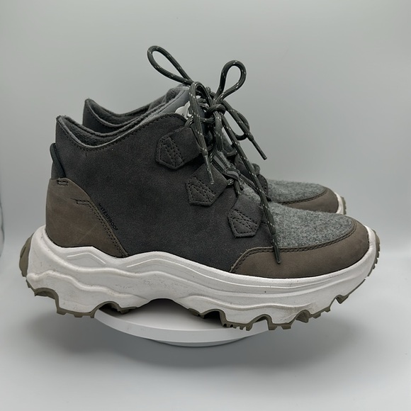 SOREL Women’s Waterproof Kinetic Breakthru Caribou Sneaker, Size 7.5, EUC - Picture 3 of 9